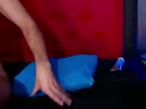 Snapshot of CindyandCarlo chatting on March 3, 6:33 pm CindyandCarlo online show from March 3, 6:33 pm