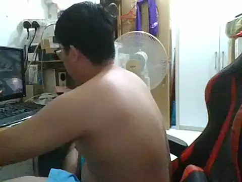 shyboymasturbation online show from February 6, 4:47 pm