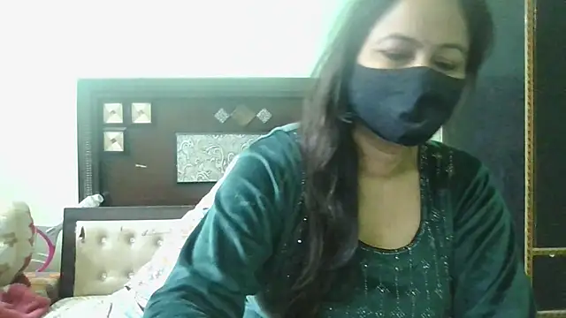 couplesuni online show from December 2, 3:47 am