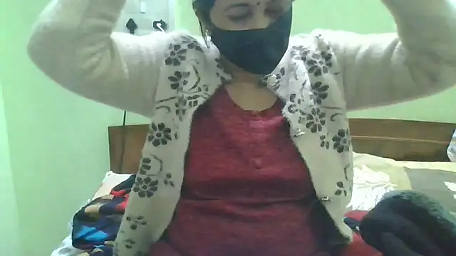 couplesuni online show from December 22, 9:33 am