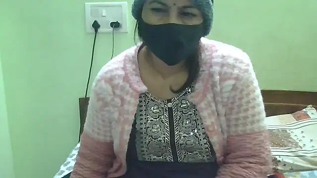 couplesuni online show from December 30, 9:48 am