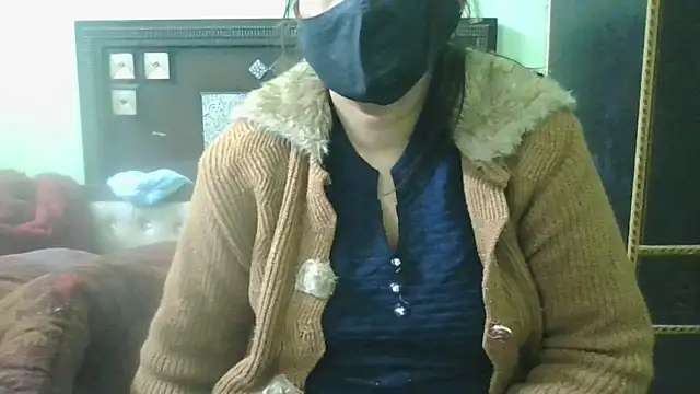 couplesuni online show from January 16, 11:26 am