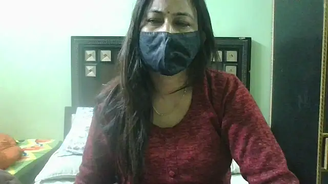 couplesuni online show from February 3, 10:47 am