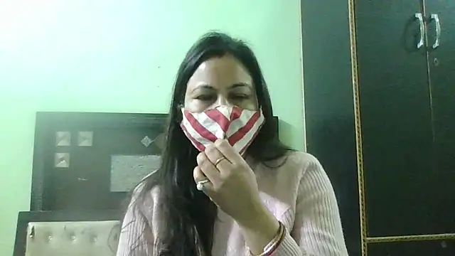 couplesuni online show from February 10, 4:30 am