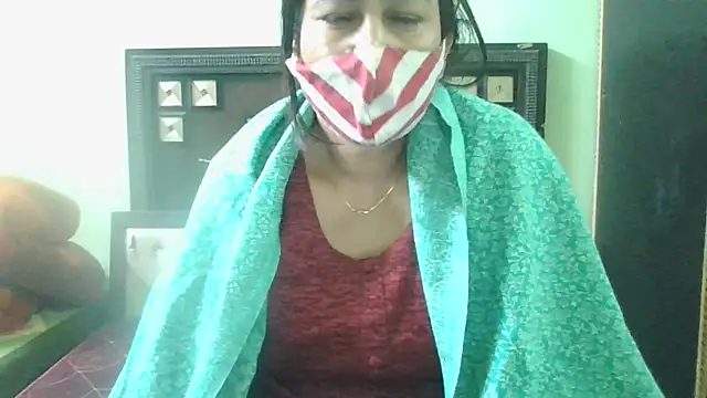 couplesuni online show from February 14, 11:31 am