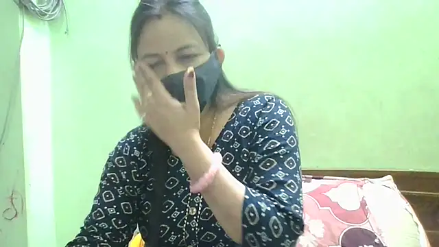 couplesuni online show from March 9, 12:31 pm