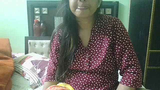 couplesuni online show from March 16, 6:53 am