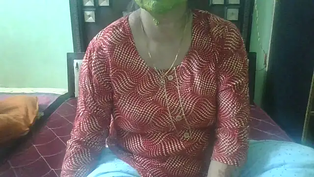 couplesuni online show from October 11, 8:02 am