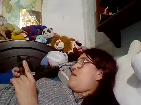 dafne19  online show from February 4, 4:59 am