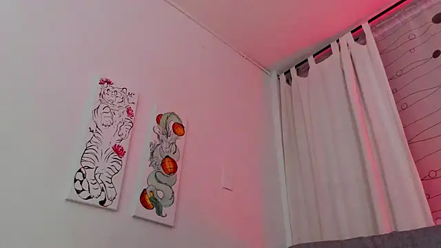 LukaCastillo online show from February 19, 7:17 am