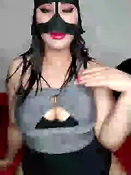 Snapshot of Romayssae_Ali-Arabic chatting on December 14, 11:23 pm Romayssae Ali-Arabic online show from December 14, 11:23 pm