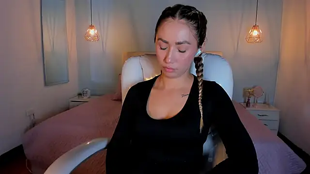 Emma23   online show from February 20, 5:01 am