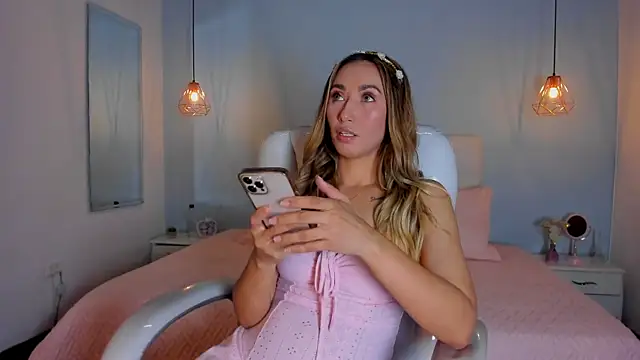 Emma23   online show from March 2, 2:30 am