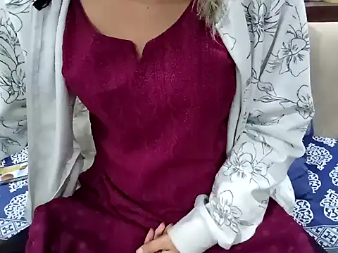 GoldnessAishu online show from December 14, 5:25 pm