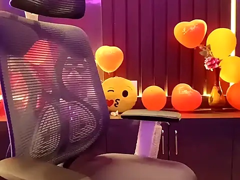 GoldnessAishu online show from February 1, 6:08 pm