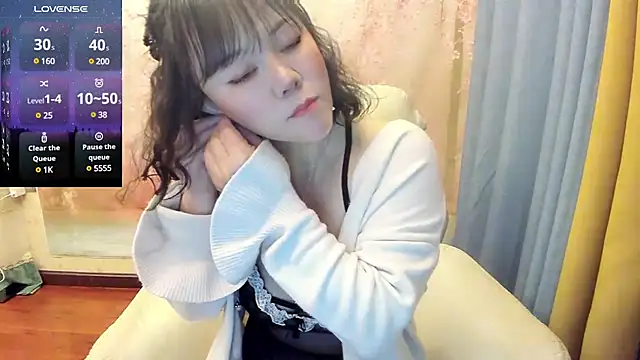 Pennyee online show from March 15, 12:24 pm