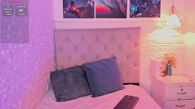 graceymilf666 online show from February 26, 11:30 am