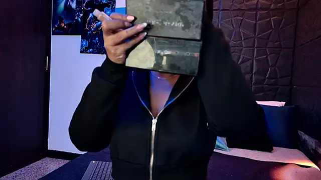 graceymilf666 online show from November 5, 11:32 am