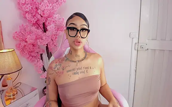 Mia Jansen online show from January 11, 12:33 am