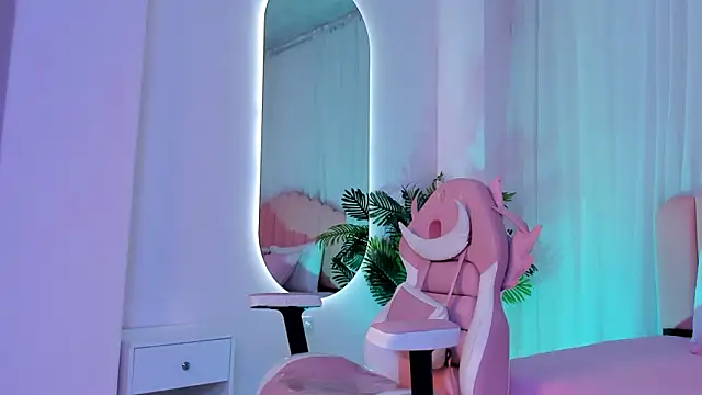 Brianna bigboobs online show from February 10, 2:05 pm