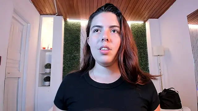 Lyssa Muller online show from October 23, 2:38 pm