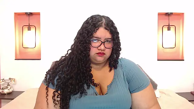 Miley Collins online show from January 9, 3:55 pm