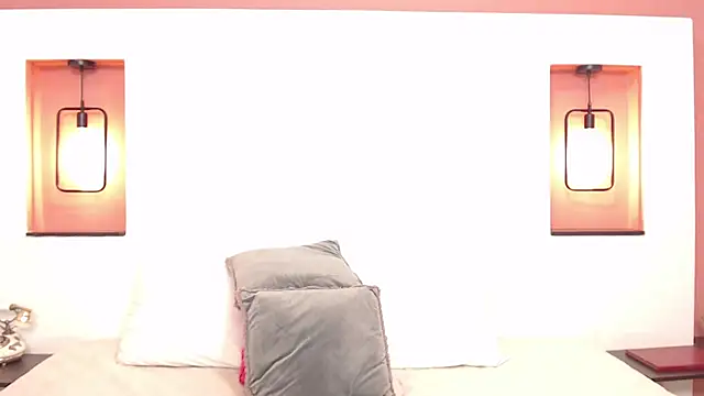 Miley Collins online show from January 16, 11:37 pm