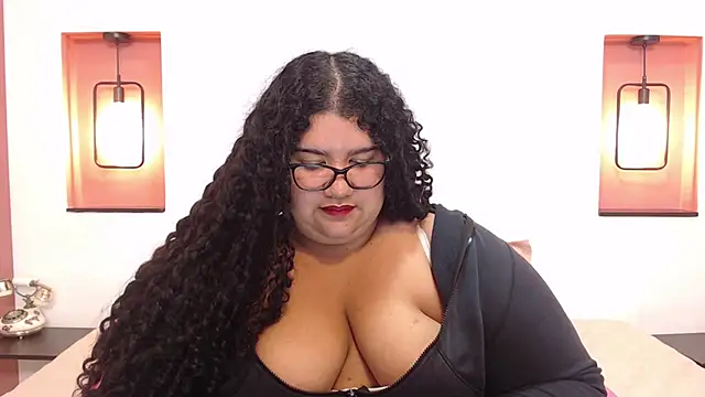 Miley Collins online show from February 19, 12:57 am