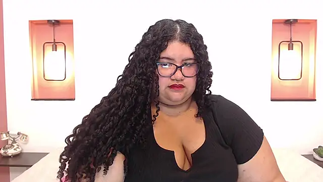 Miley Collins online show from February 26, 1:21 am