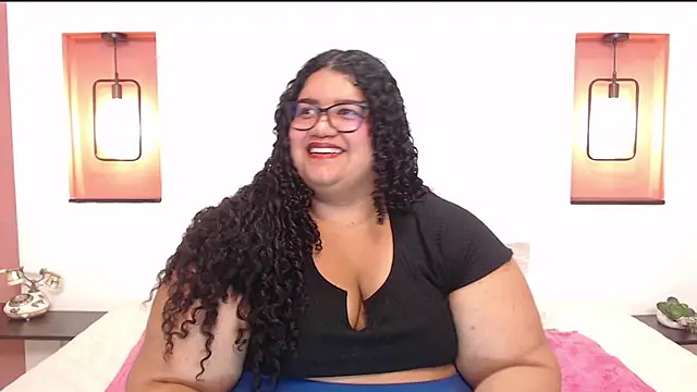 Miley Collins online show from February 28, 11:56 pm