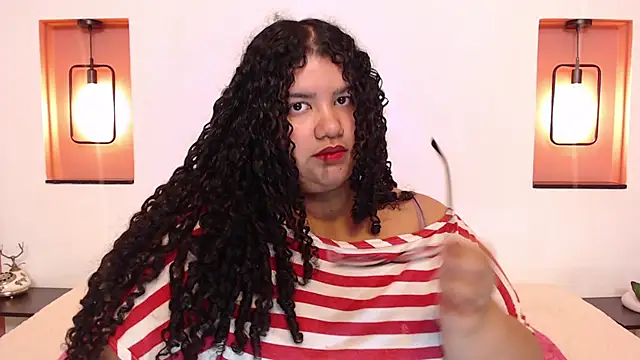 Miley Collins online show from March 20, 7:14 pm