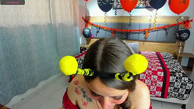 martina lujann online show from October 6, 1:30 pm