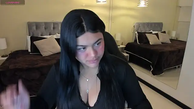  Dulcinea 1 online show from October 13, 10:37 am