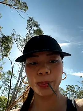 asian pina online show from November 20, 4:56 am