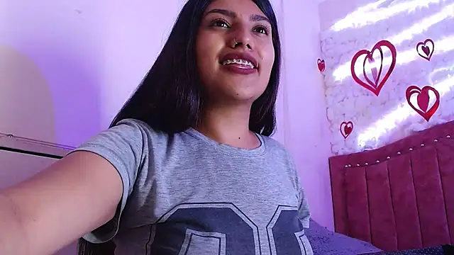 SarahStones online show from February 21, 11:22 am