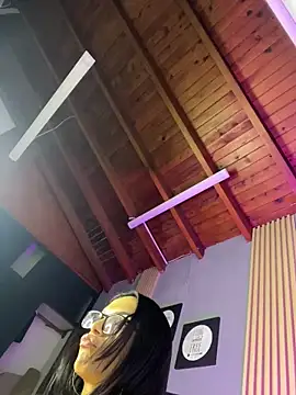 elolotero online show from February 5, 9:15 am