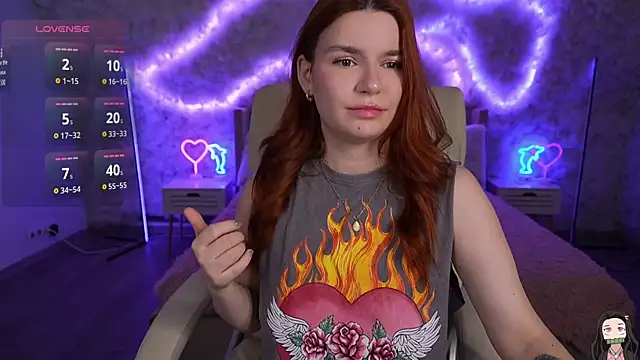 Snapshot of RedShinee chatting on March 11, 7:15 am RedShinee online show from March 11, 7:15 am