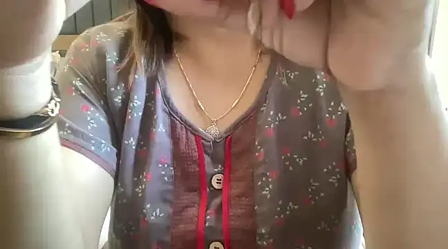 Snapshot of sassypooja chatting on January 26, 7:53 am sassypooja online show from January 26, 7:53 am