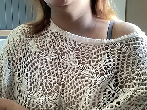 Snapshot of sassypooja chatting on February 25, 6:14 am sassypooja online show from February 25, 6:14 am