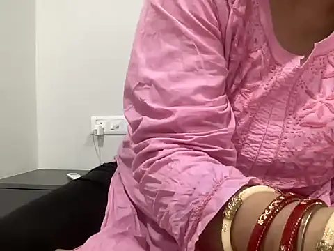 Snapshot of sassypooja chatting on September 23, 7:22 am sassypooja online show from September 23, 7:22 am