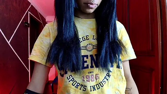 SexyNaf online show from February 5, 7:20 pm