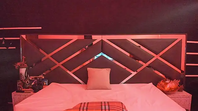 SexyNaf online show from September 23, 7:39 pm