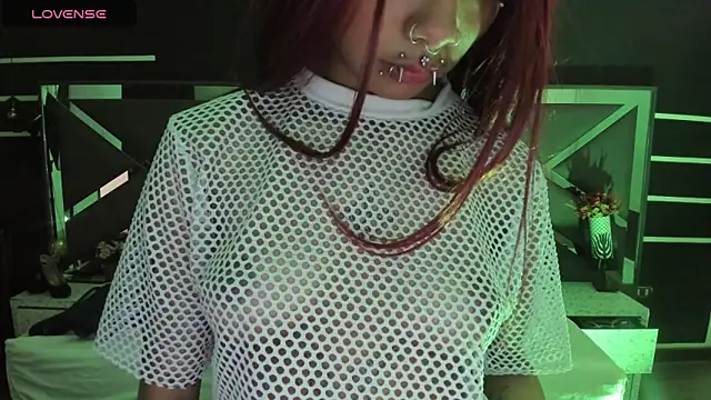 SexyNaf online show from October 4, 9:02 pm