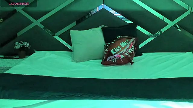 SexyNaf online show from October 7, 7:33 pm