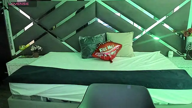 SexyNaf online show from October 11, 7:34 pm