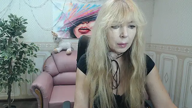 Snapshot of Anna_Diax chatting on January 31, 12:40 pm Anna Diax online show from January 31, 12:40 pm