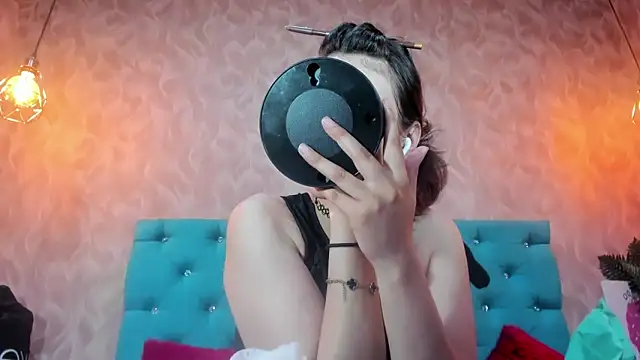 AnnieSoul online show from October 23, 6:28 pm