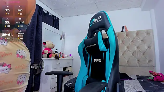 lulu ferrer online show from November 1, 1:35 pm