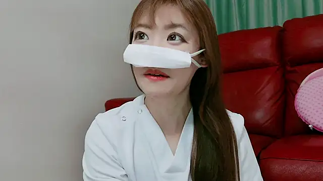 Snapshot of erokangoshi-nene chatting on February 22, 9:48 pm erokangoshi-nene online show from February 22, 9:48 pm