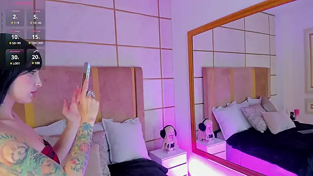 Kittenmeuw online show from February 22, 3:45 am